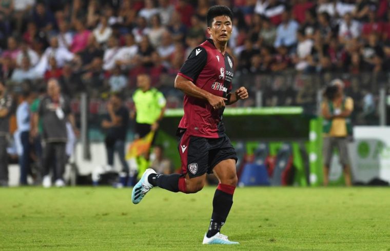 Han Kwang Song in una delle sue ultime apparizioni con la maglia del Cagliari