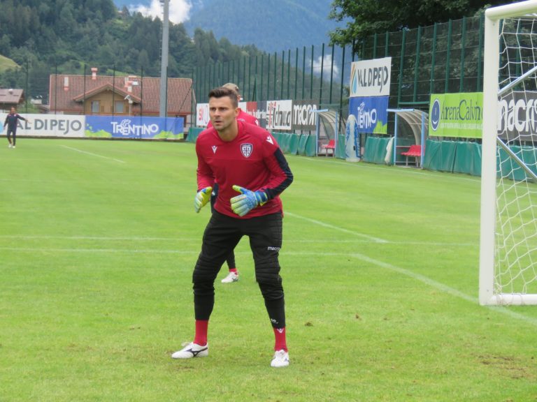 Rafael in allenamento con il Cagliari