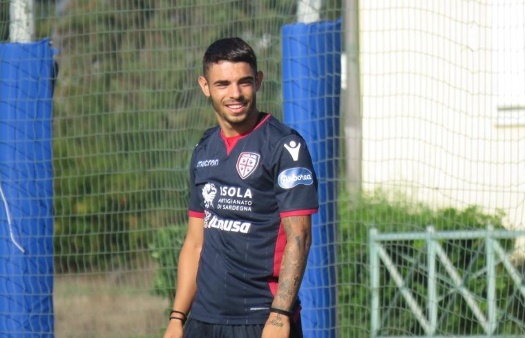 Simone Pinna in maglia Cagliari