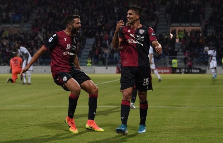 L'esultanza di Simeone e Faragò