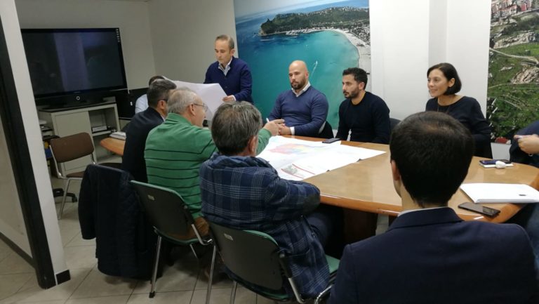 La riunione della commissione Urbanistica