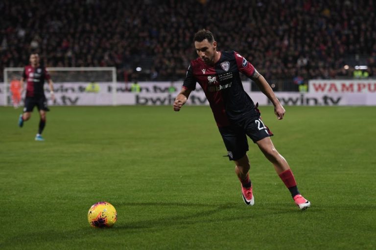 Artur Ionita in maglia Cagliari