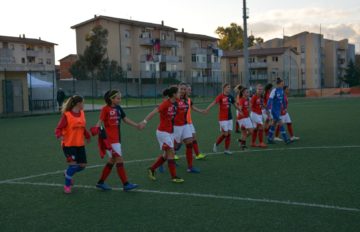 Un'esultanza delle torresine nella passata stagione | Foto Sassari Torres Femminile