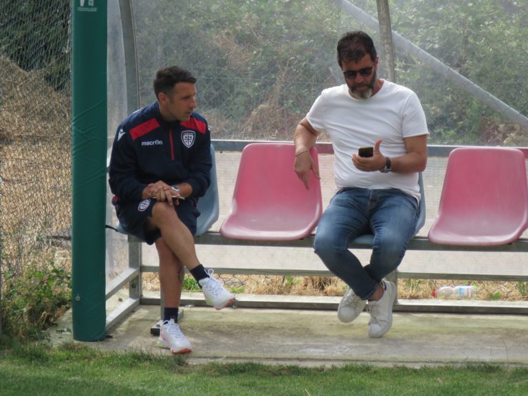 Il diesse rossoblù Marcello Carli e Andrea Cossu ad Aritzo