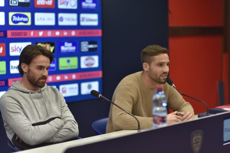 Luca Cigarini e Leonardo Pavoletti in conferenza