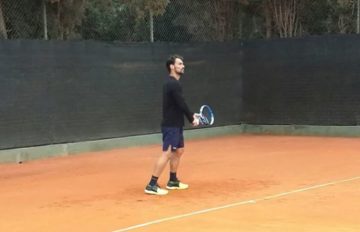 Fabio Fognini in allenamento a Cagliari