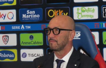 Walter Zenga durante la conferenza di presentazione