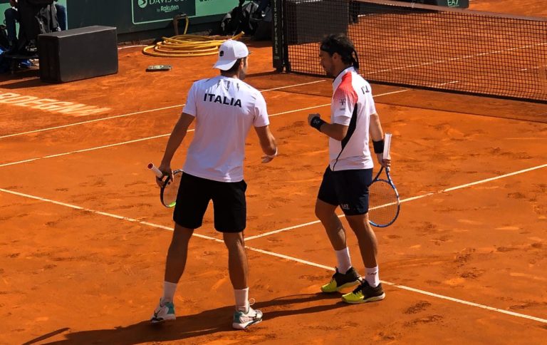 Bolelli e Fognini sulla terra rossa di Cagliari