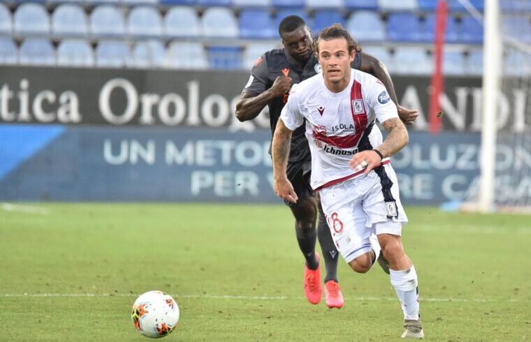 Nahitan Nandez corre verso la Premier ? | Foto Luigi Canu