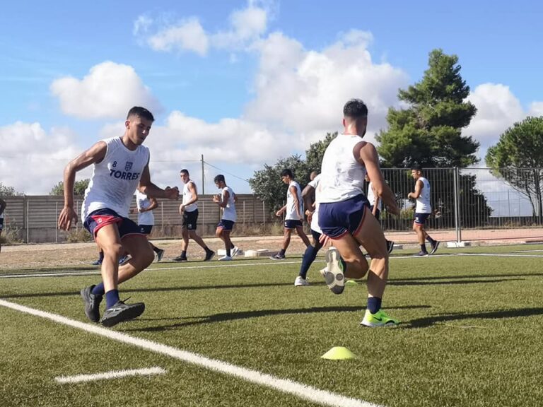 Primi allenamenti a Ossi per la Torres | Foto Torres Calcio