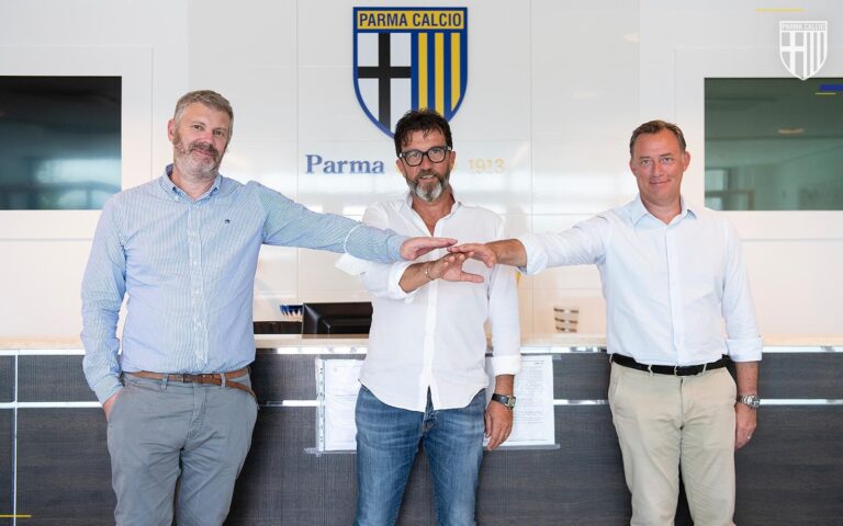 Carli con la dirigenza del Parma | Foto Parma Calcio