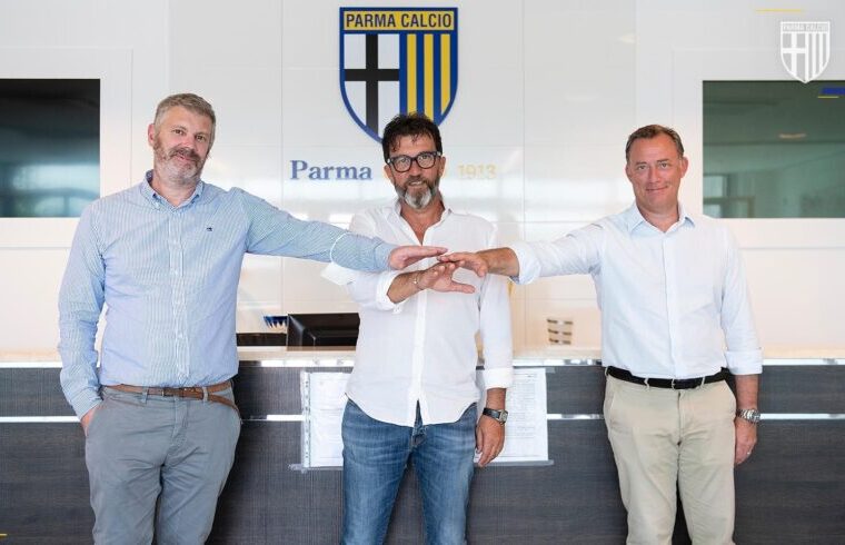 Carli con la dirigenza del Parma | Foto Parma Calcio