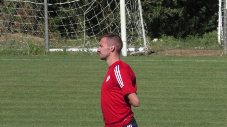 Marko Rog nel ritiro di Airtzo