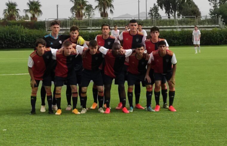 Il Cagliari Primavera sceso in campo contro il Milan