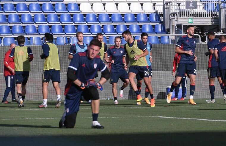 Alessio Cragno nel prepartita di Cagliari-Lazio | Foto Emanuele Perrone