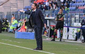 Eusebio Di Francesco in panchina | Foto Emanuele Perrone