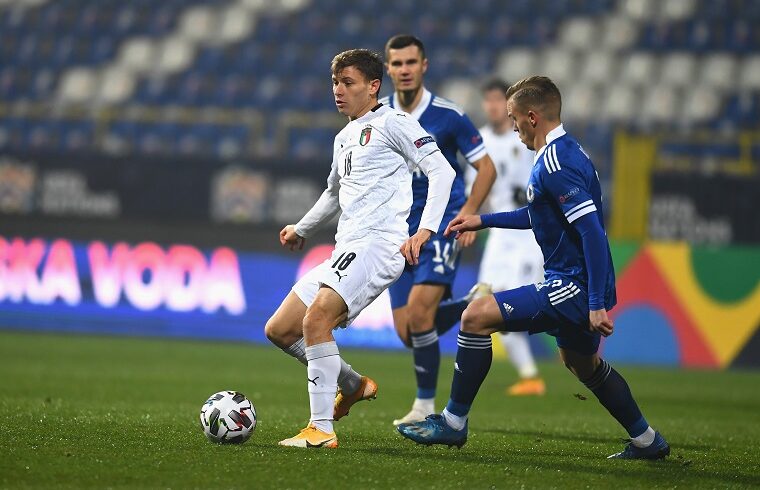 Nicolò Barella contro la Bosnia