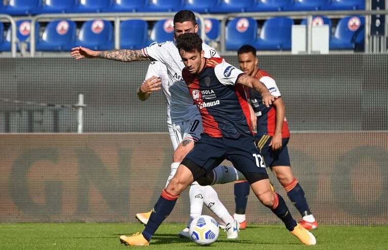 Fabrizio Caligara contro la Cremonese | Foto Alessandro Sanna