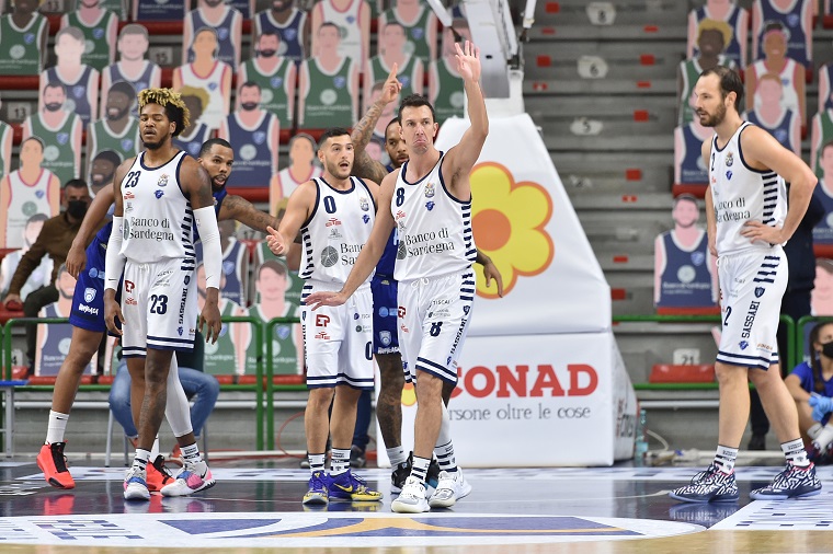 Dinamo sconfitta da Brindisi | Foto Luigi Canu