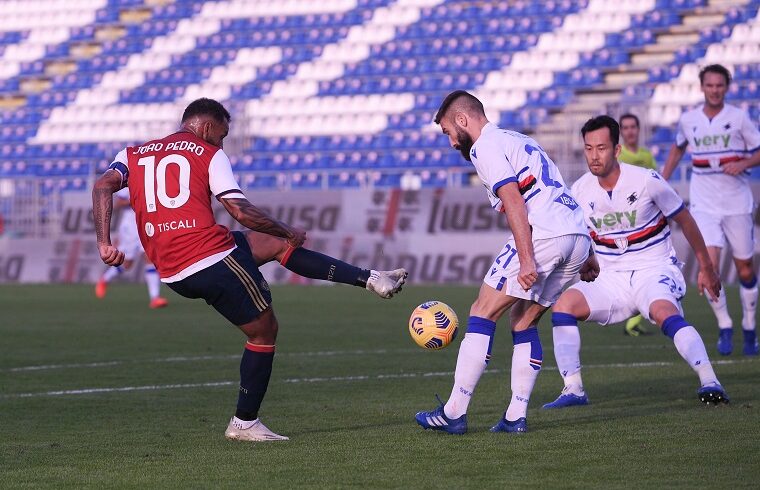 Joao Pedro al tiro contro la Sampdoria | Foto Emanuele Perrone