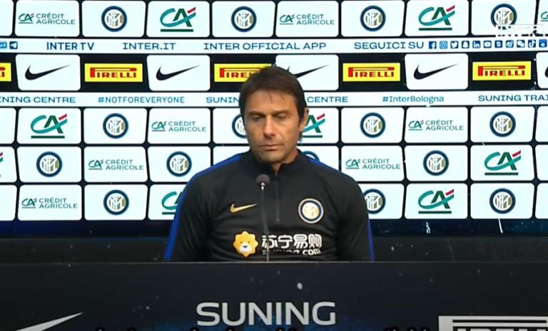 Antonio Conte in conferenza stampa