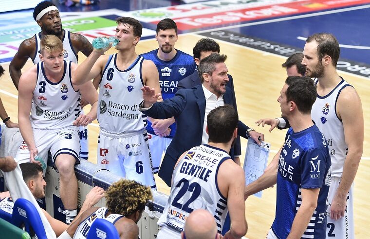 dinamo-sassari-treviso-pozzecco