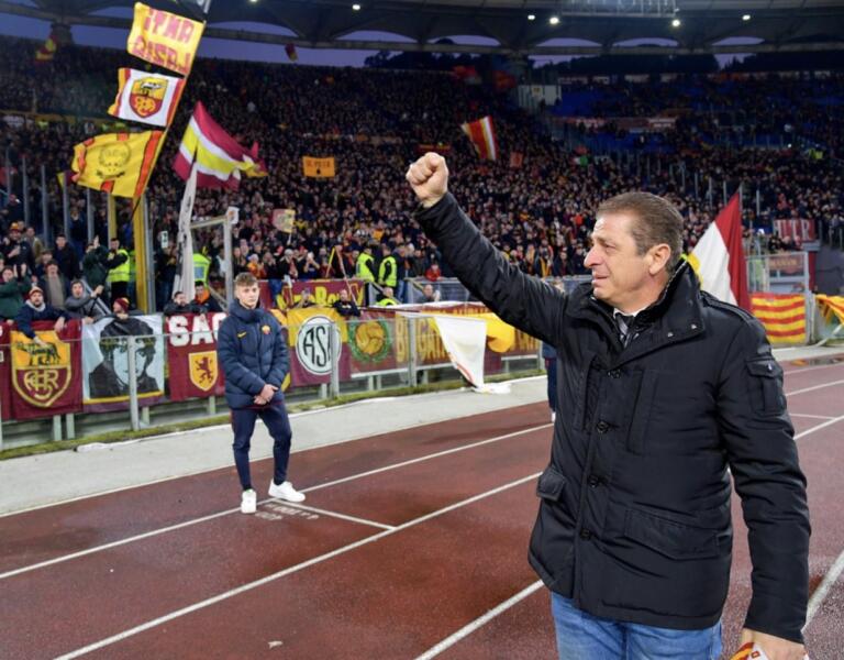 Ruggiero Rizzitelli omaggiato dalla curva della Roma | Foto AS Roma