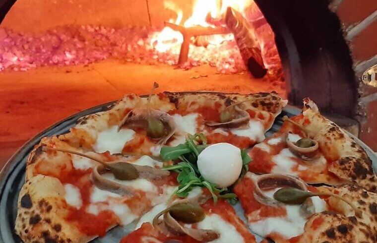Voglia di pizza? Ecco le combinazioni gourmet di Locanda Sa Matracca