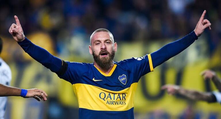 Daniele De Rossi durante la sua ultima esperienza da calciatore al Boca