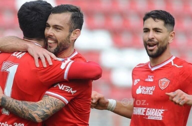 Salvatore Burrai festeggia dopo il gol | Foto Perugia - 7oz