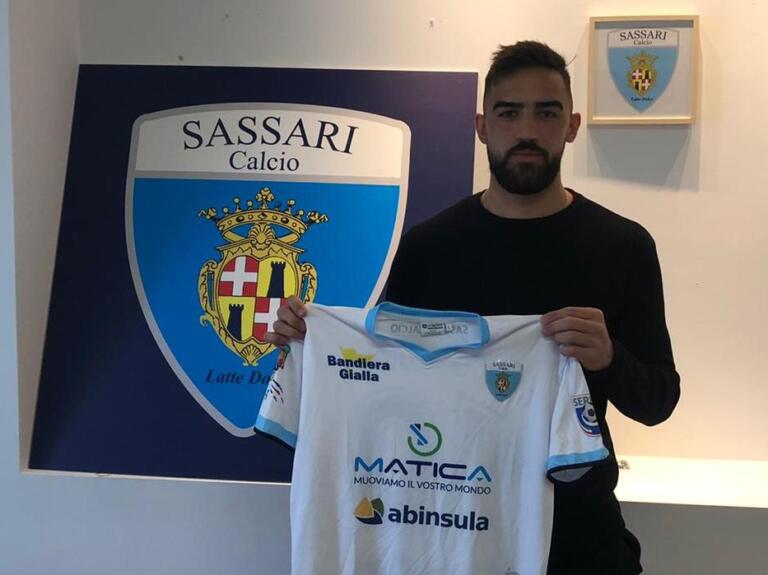 Marcos Sartor con la maglia del Latte Dolce