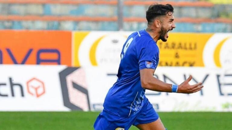 Matias Cristaldi esulta dopo un gol con la maglia della Fidelis Andria