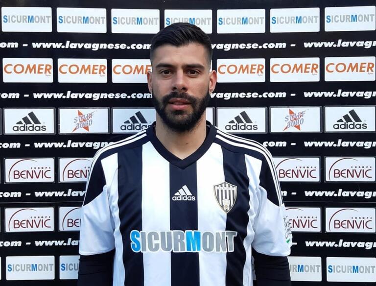 Simone Solinas con la maglia della Lavagnese