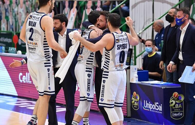 katic-dinamo-sassari-pozzecco-canu