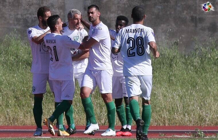 esultanza-carbonia-arzachena-murru