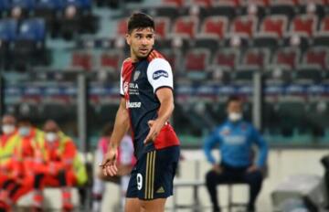 simeone-cagliari-genoa-sanna