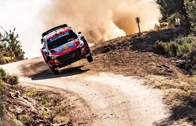 neuville-hyundai-rally