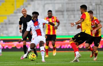 Arnaud Kalimuendo in azione | Foto PSG