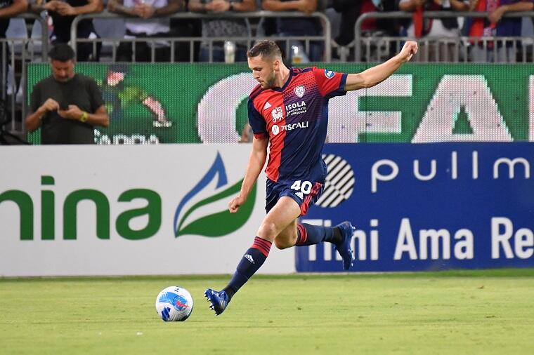 Walukieiwcz-Cagliari-SerieA