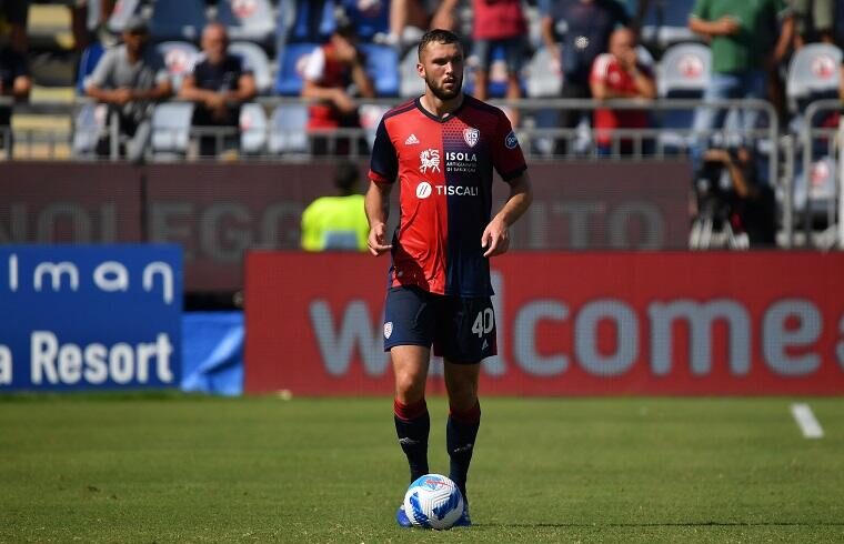 walukiewicz-cagliari-genoa-canu