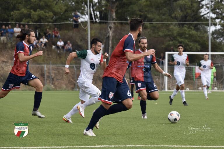Davide Gaetani in azione contro la Torres | Foto Giorgio Melis