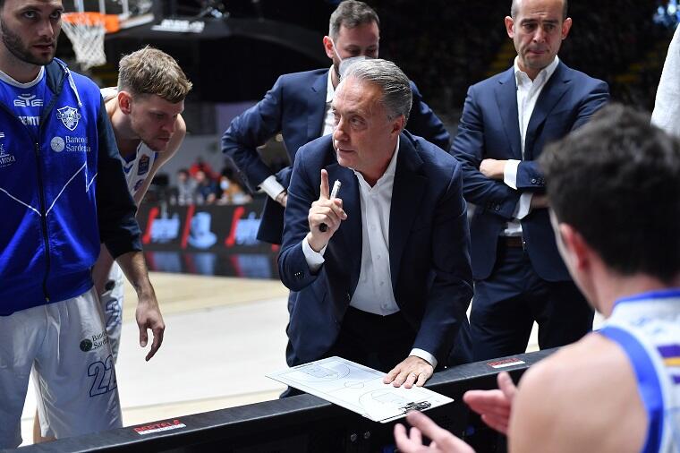 bucchi-timeout-dinamo