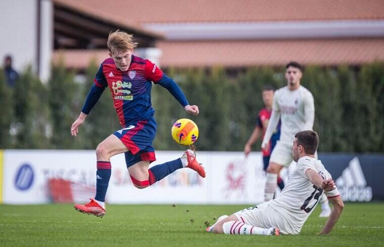 Delpupo in azione contro il Milan in Primavera | Foto Valerio Spano - Cagliari Calcio