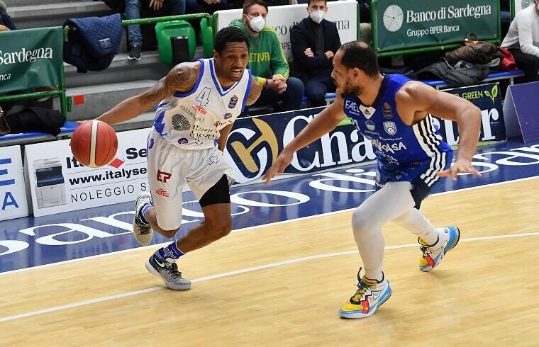 robinson-canu-dinamo