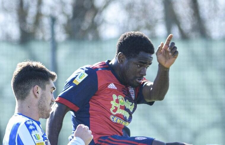 Zito Luvumbo in azione | Foto Cagliari Calcio