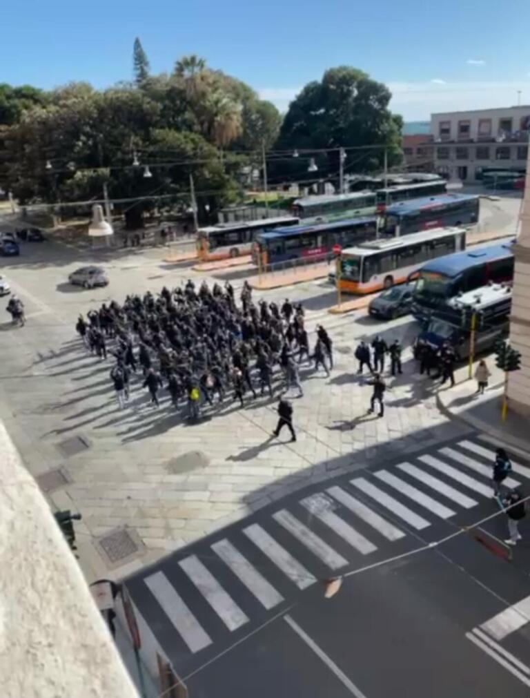Tifosi del Napoli a Cagliari