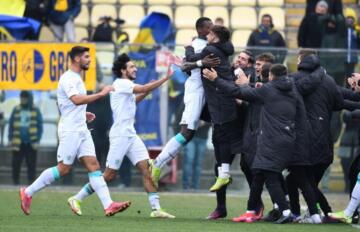 L'esultanza di Udoh dopo il primo gol contro il Modena | Foto: Modena Calcio