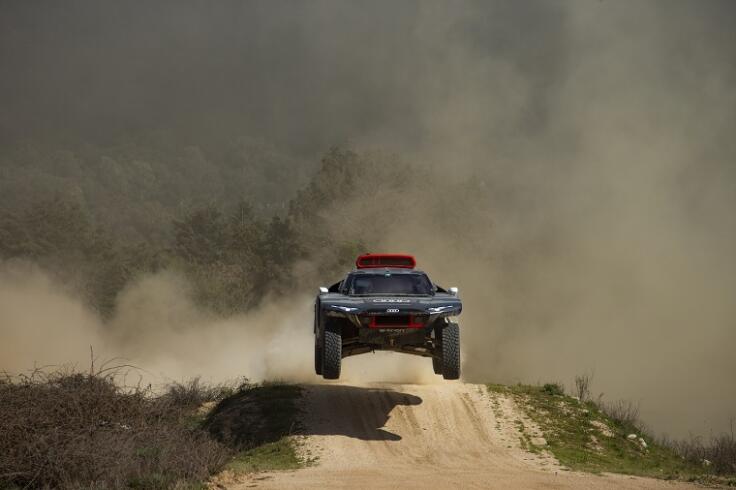 dakar-audi