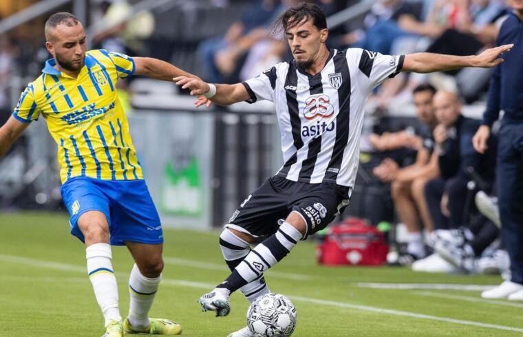 Giacomo Quagliata con la maglia dell'Heracles | Foto Instagram