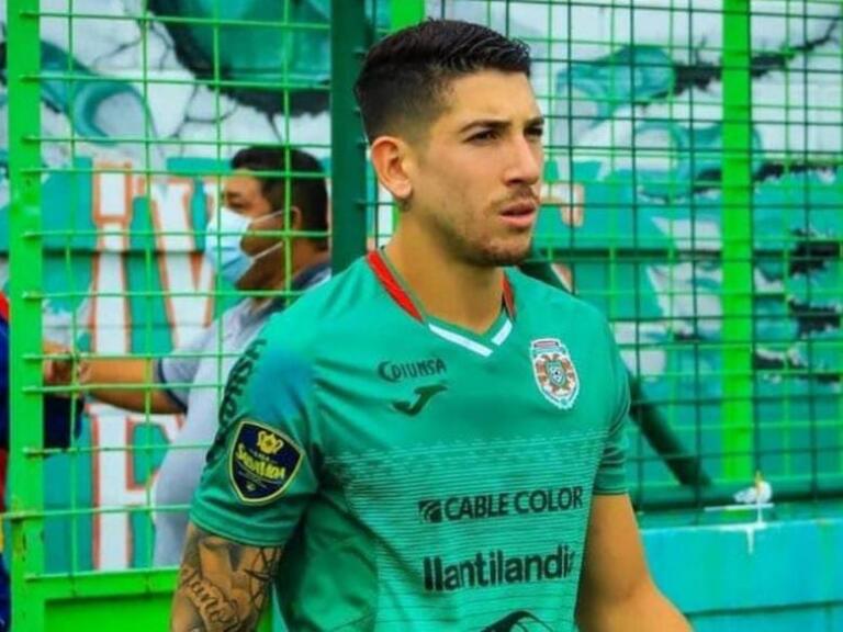 Ryduan Palermo con la maglia del Marathon